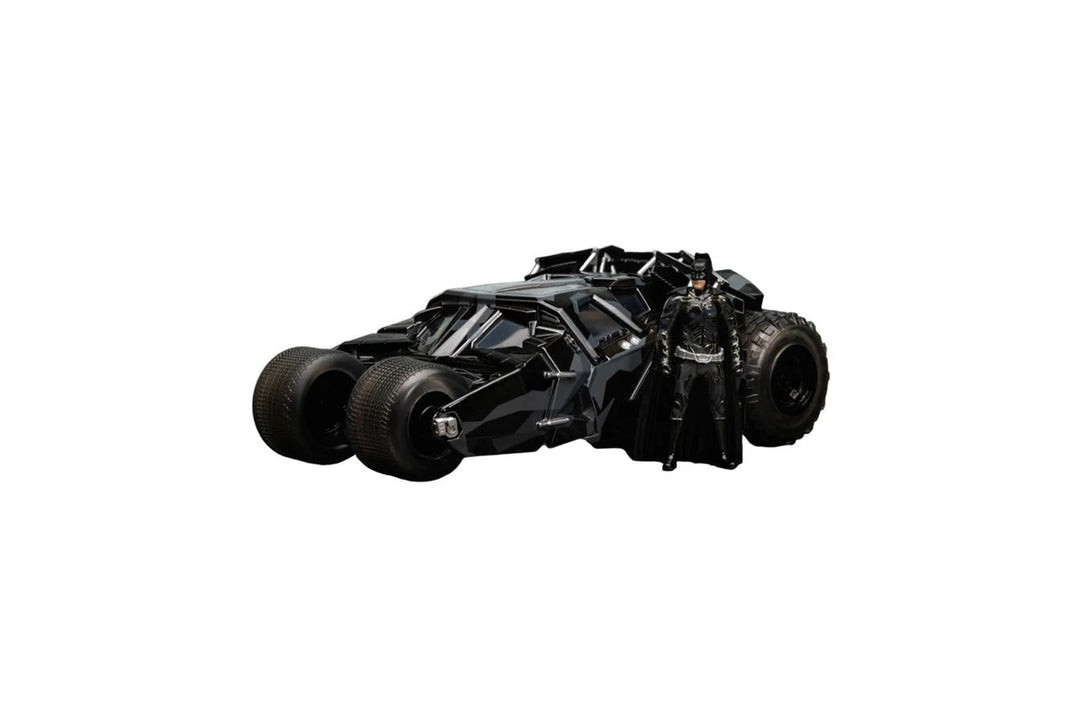 Batman Begins – Batmobile 2005 1:24 with Batman