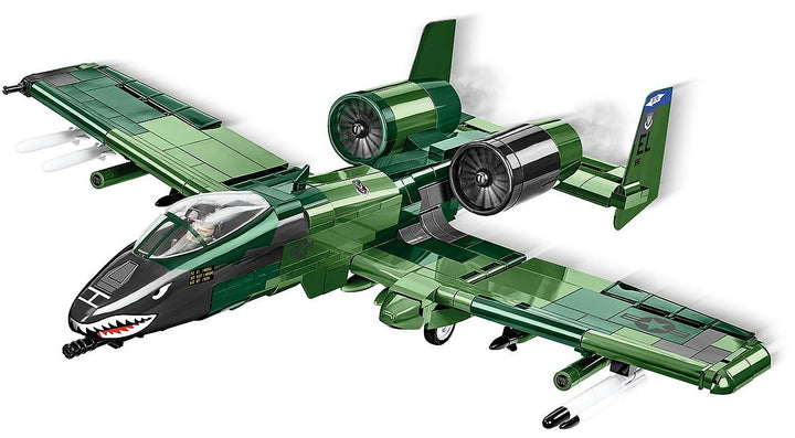 Armed Forces – A-10 Thunderbolt II Warthog (667 Piece Kit)
