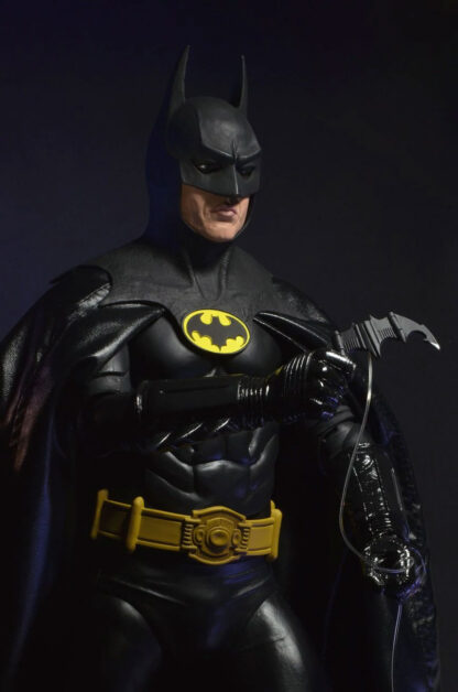 BATMAN 1989 (KEATON) 1/4 SCALE ACTION FIGURE