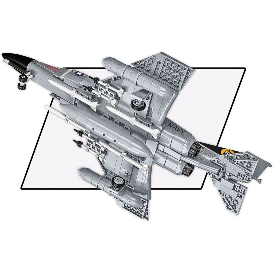 Armed Forces – F-4 Phantom II (703 Pcs)