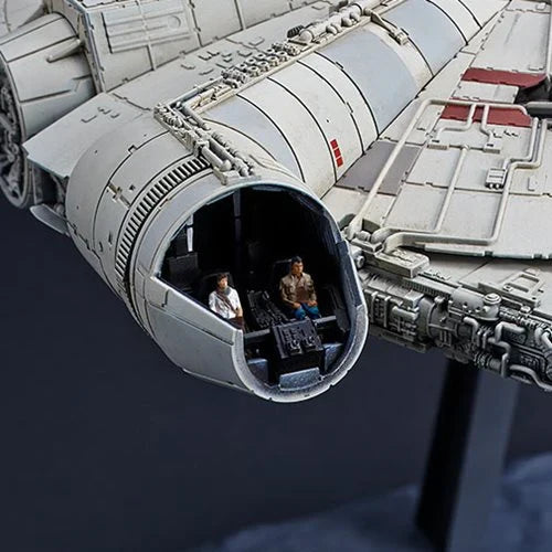 1/144 Star Wars: The Rise of Skywalker Millennium Falcon