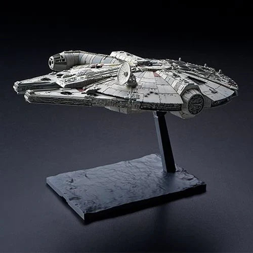 1/144 Star Wars: The Rise of Skywalker Millennium Falcon