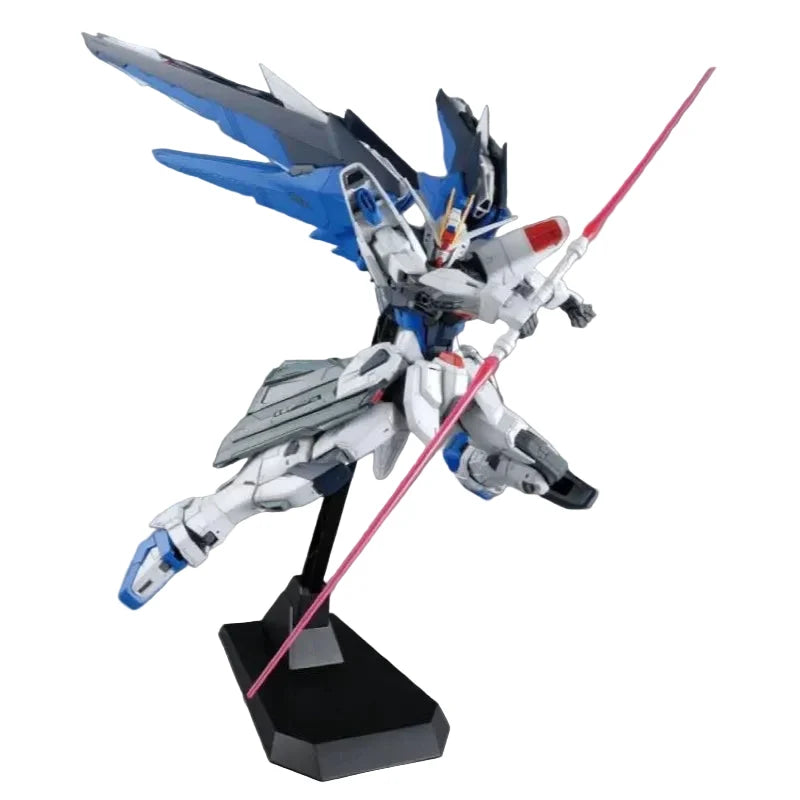 MG 1/100 FREEDOM GUNDAM Ver.2.0