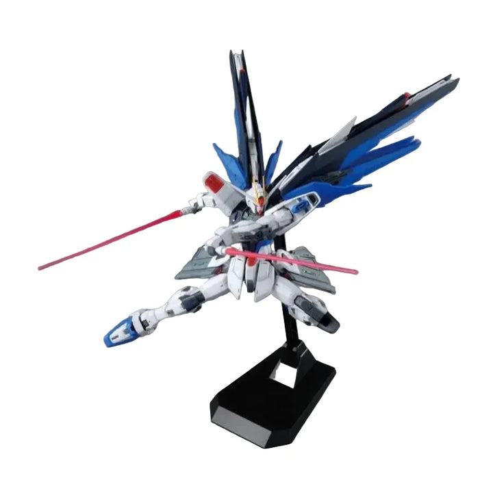 MG 1/100 FREEDOM GUNDAM Ver.2.0