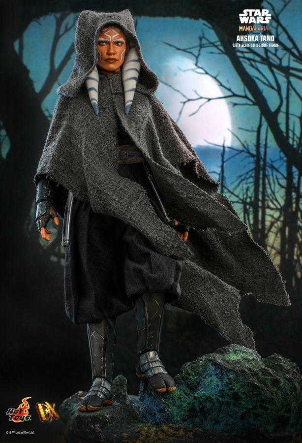 Star Wars: The Mandalorian – Ahsoka Tano 1:6 Scale Collectable Action Figure