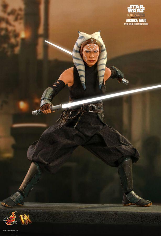 Star Wars: The Mandalorian – Ahsoka Tano 1:6 Scale Collectable Action Figure