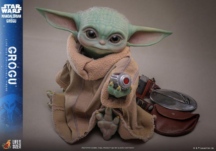 The Mandalorian &amp; Grogu (2026) – Grogu 1:1 Scale Collectible