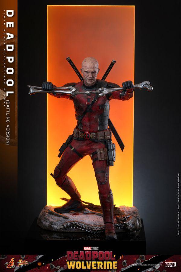 Deadpool &amp; Wolverine – Deadpool (Battling Version) 1:6 Scale Collectible Action Figure