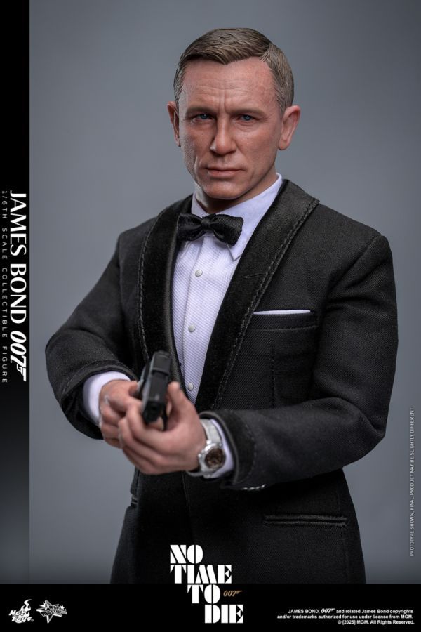James Bond: No Time To Die – James Bond (Daniel Craig) 1:6 Scale Action Figure