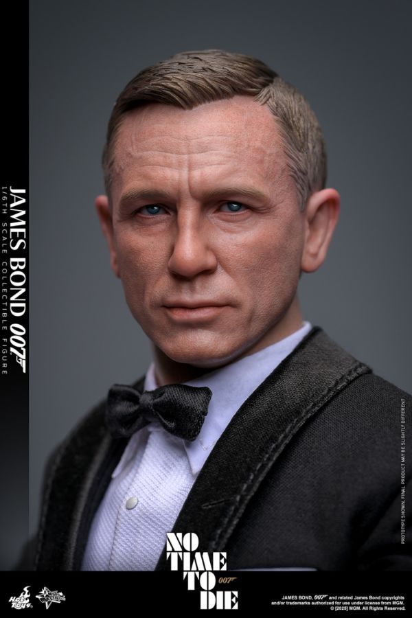 James Bond: No Time To Die – James Bond (Daniel Craig) 1:6 Scale Action Figure