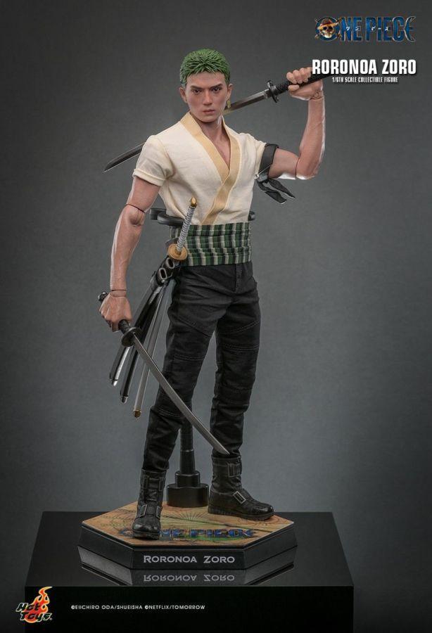 One Piece (Netflix) – Roronoa Zoro 1:6 Scale Collectable Action Figure