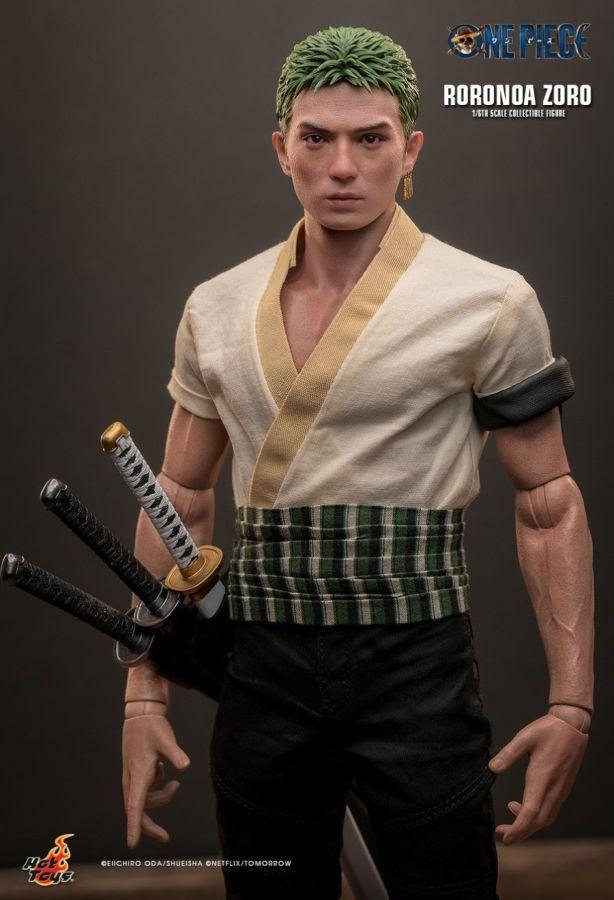 One Piece (Netflix) – Roronoa Zoro 1:6 Scale Collectable Action Figure