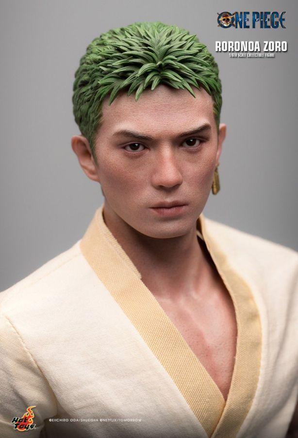 One Piece (Netflix) – Roronoa Zoro 1:6 Scale Collectable Action Figure