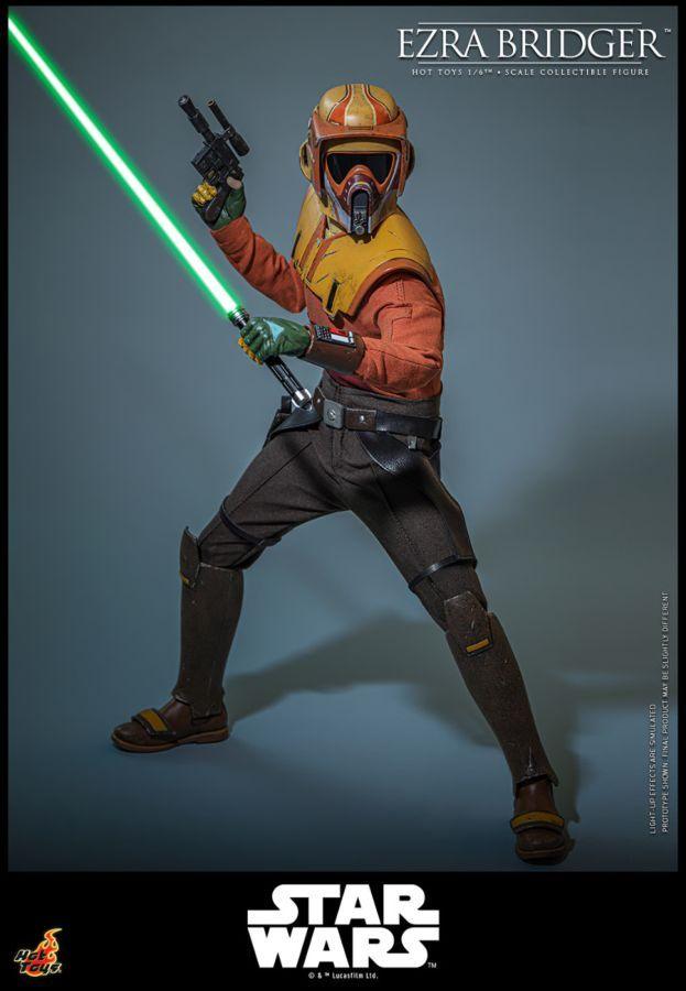 Star Wars: Rebels – Ezra Bridger 1:6 Scale Collectible Action Figure