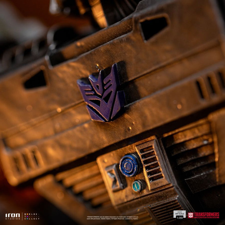 Transformers – Megatron Demi Art 1:20 Scale Statue