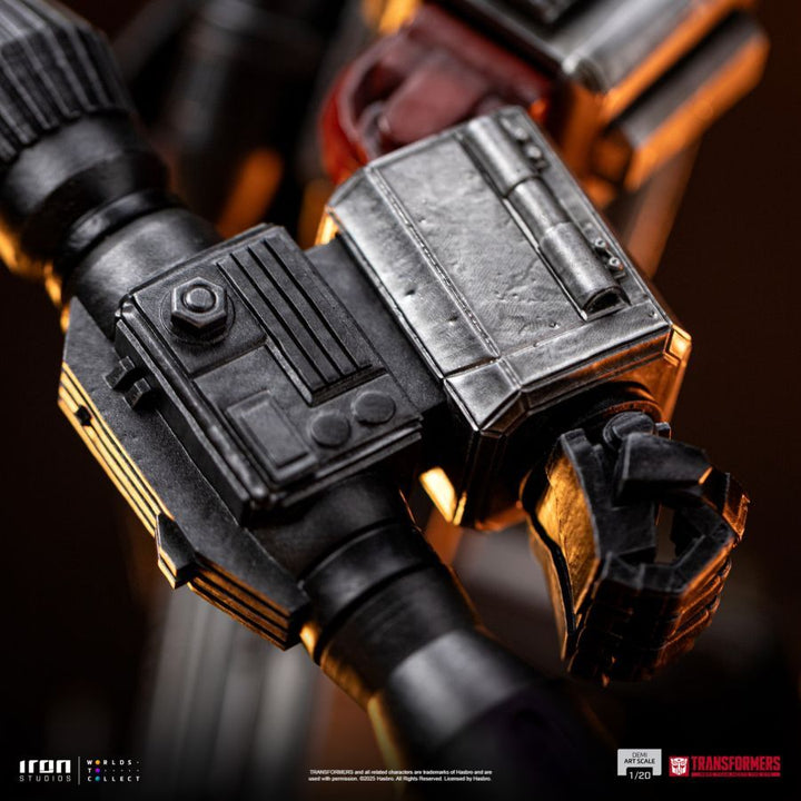 Transformers – Megatron Demi Art 1:20 Scale Statue
