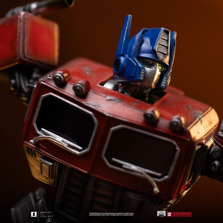 Transformers – Optimus Prime Demi Art 1:20 Scale Statue