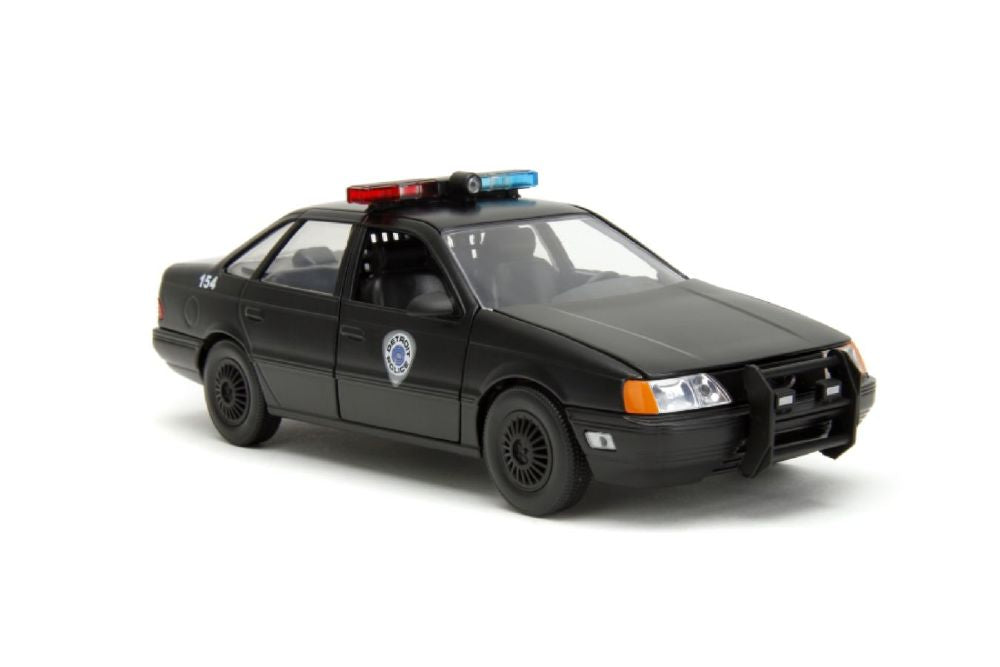 Robocop – 1986 Ford Taurus with Robocop 1:24 Scale Set