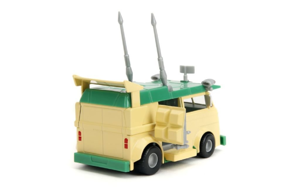 Ghostbusters (1984) – Ecto-1 Hollywood Rides 1:32 Scale Diecast Vehicle (Copy)Hollywood Rides – Teenage Mutant Ninja Turtles Party Wagon 1:32 Scale Diecast Vehicle