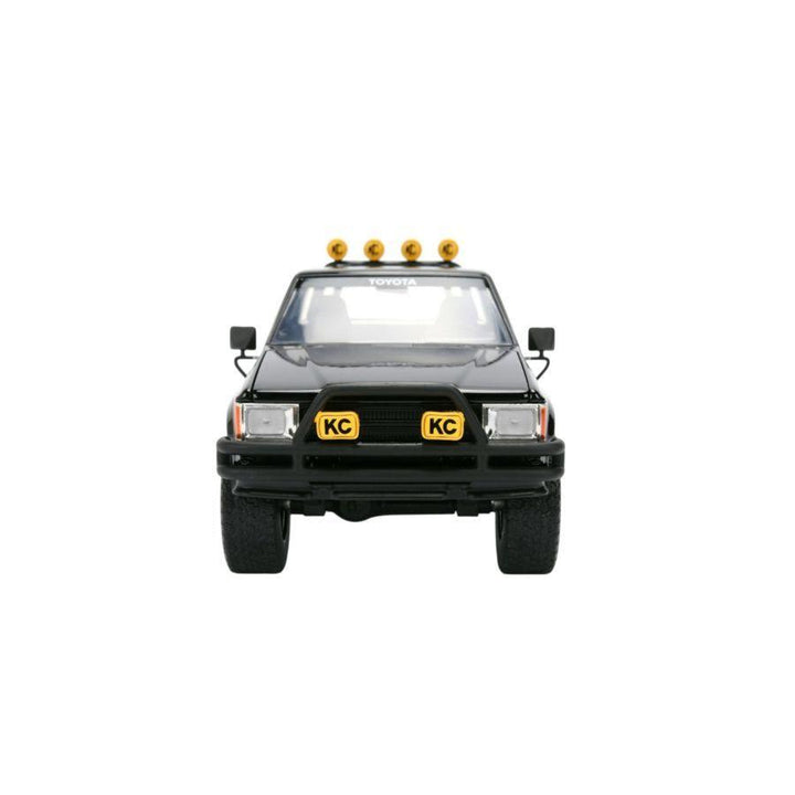Back to the Future – 1:24 1985 Toyota SR5 Pickup Truck with Marty’s Skateboard Diecast Vehicle