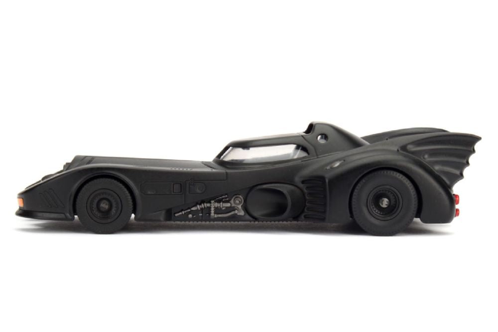 Batman (1989) – Batmobile 1:32 Free Rolling Diecast Vehicle