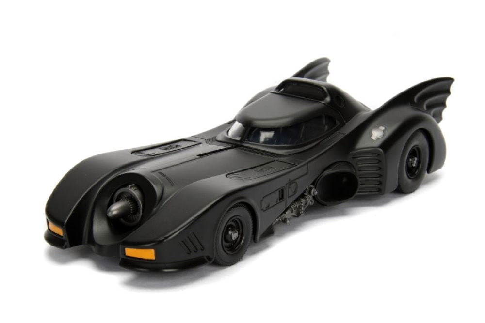 Batman (1989) – Batmobile 1:24 with Batman