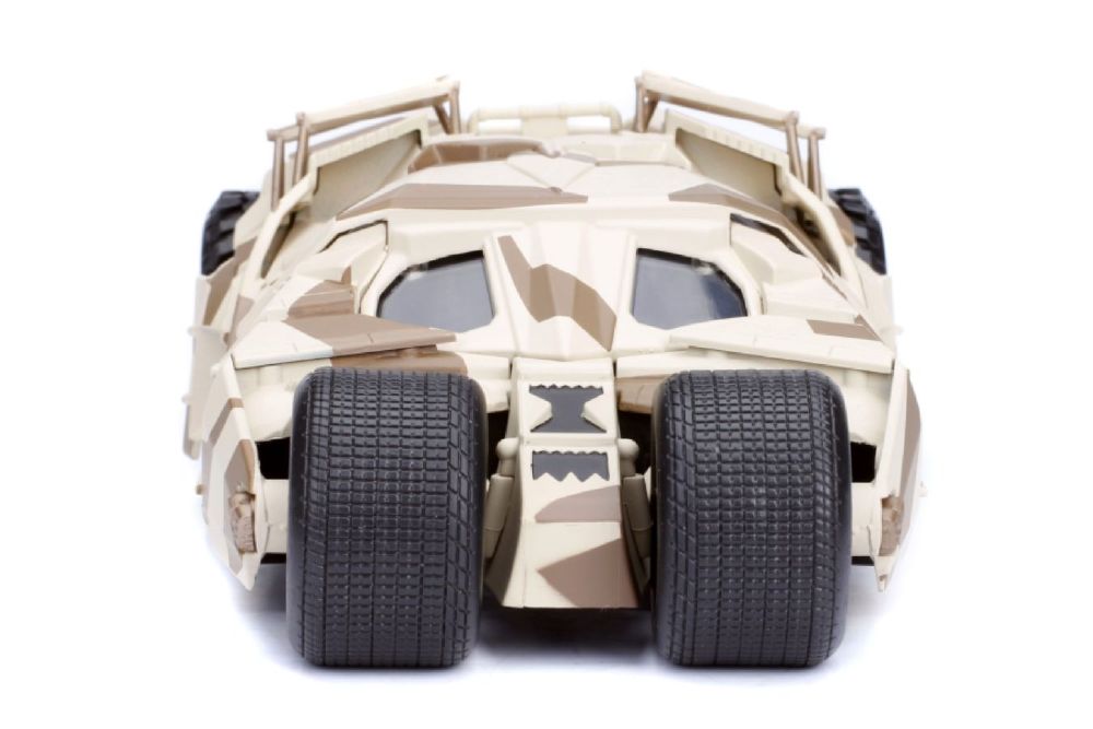 Batman The Dark Knight – Batmobile Camo with Batman 1:24 Scale